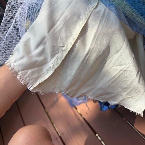 Vibrant Abstract Formal Dress | Vintage Y2K Beaded Cache Ballgown | Size 4 - Picture 14 of 17